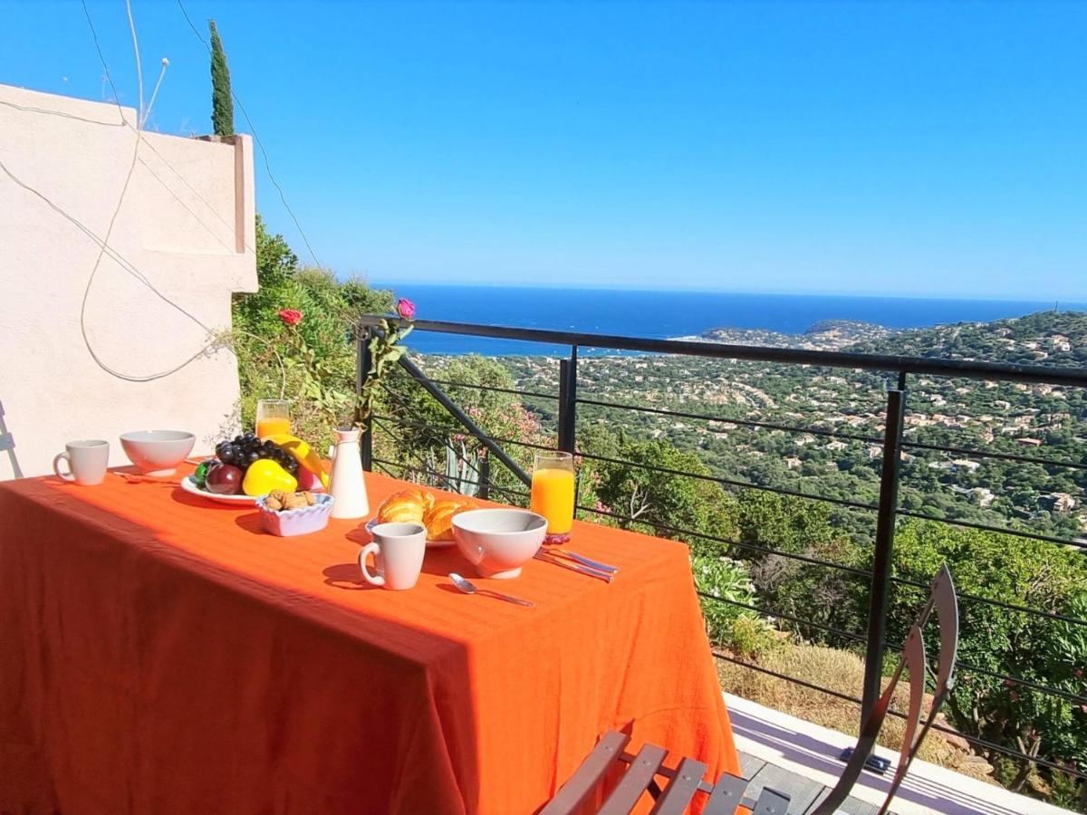 Holiday Home Les Terrasses De L'Eau Blanche-4 By Interhome Cavalaire-sur-Mer Kültér fotó