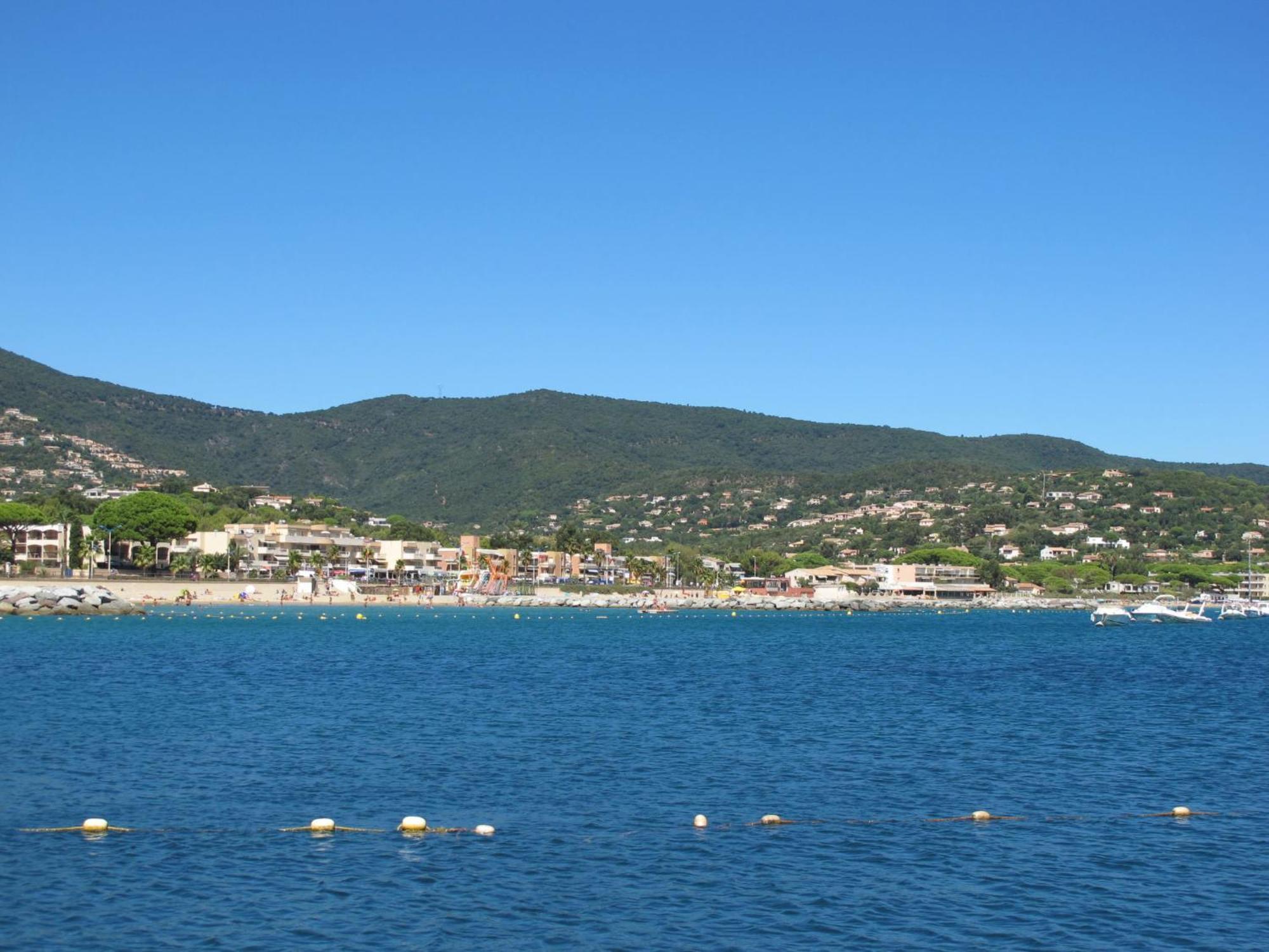 Holiday Home Les Terrasses De L'Eau Blanche-4 By Interhome Cavalaire-sur-Mer Kültér fotó